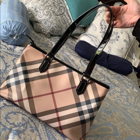 Burberry vintage handbag - Picture 1 of 8